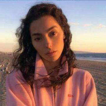 张怡宁第三次担任央视解说 笑容变多身材未变